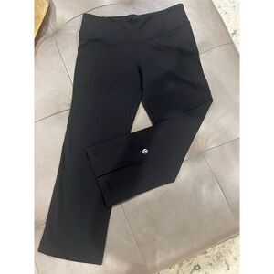 Lululemon Women's Cropped Leggings Black Size 4